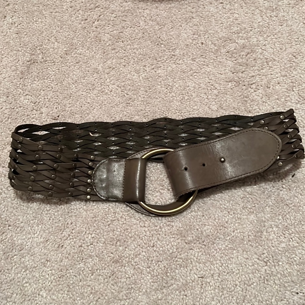 Linea Pelle studded olive belt